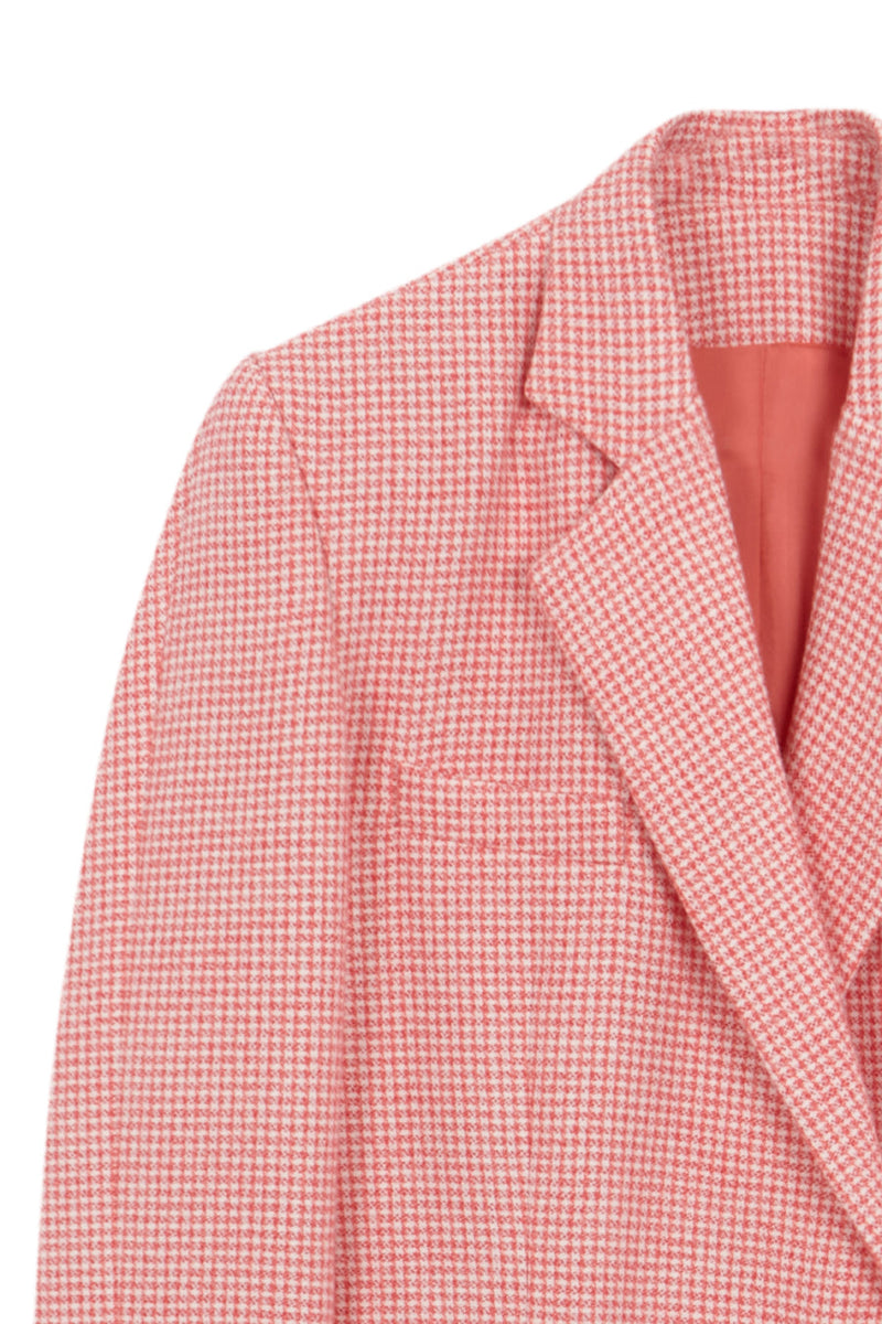 Pink houndstooth